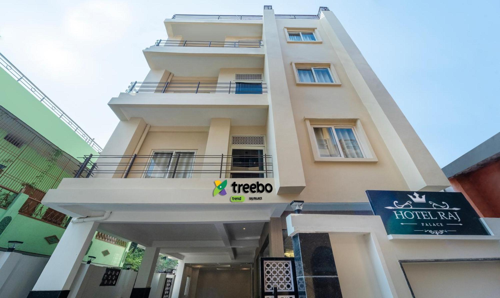 Treebo Raj Palace Varanasi Exterior foto